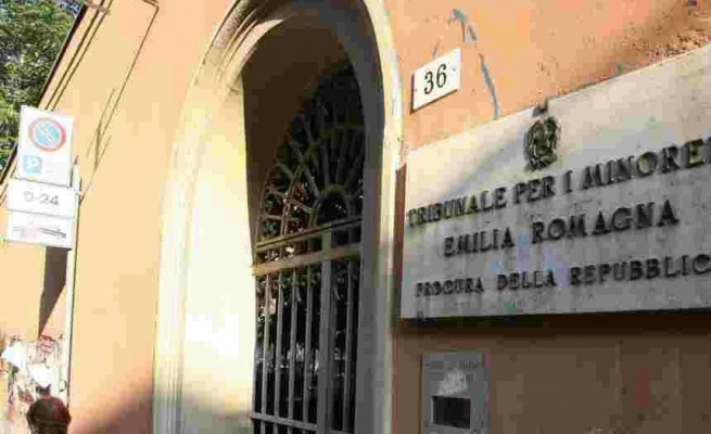 Appello su fatiscenza edifici che ospitano il Tribunale dei Minori di Bologna